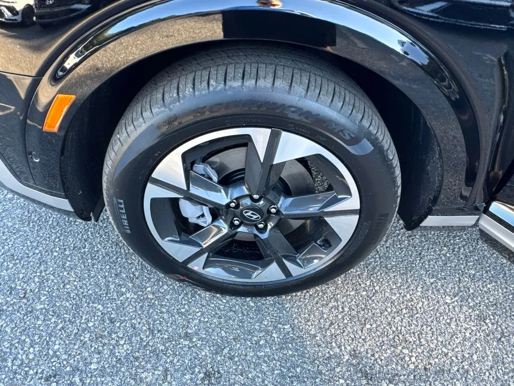 2026 Hyundai Palisade Limited - Photo 23