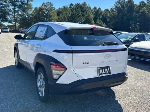 Another view of 2026 Hyundai Kona SE for sale in Athens, GA at ALM Hyundai Athens