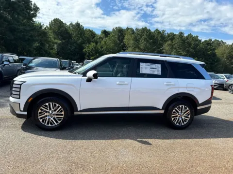 Photos of 2026 Hyundai Palisade SEL for sale in Athens, GA at ALM Hyundai Athens