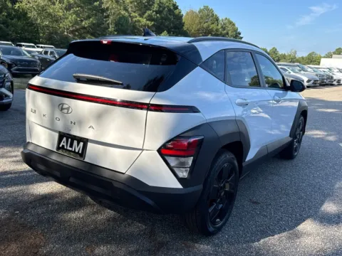 More photos of 2026 Hyundai Kona SEL at ALM Hyundai Athens, GA