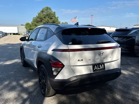 Another view of 2026 Hyundai Kona SEL for sale in Athens, GA at ALM Hyundai Athens