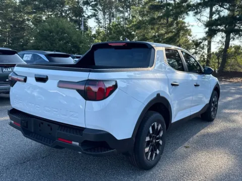 More photos of 2026 Hyundai Santa Cruz SE at ALM Hyundai Athens, GA