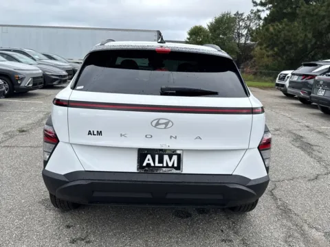 More photos of 2026 Hyundai Kona SEL at ALM Hyundai Athens, GA