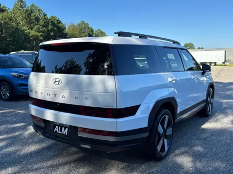 More photos of 2026 Hyundai Santa Fe Hybrid Limited at ALM Hyundai Athens, GA