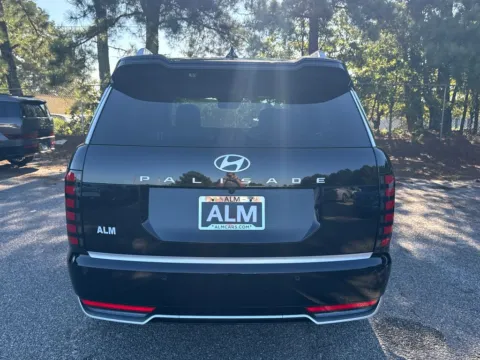More photos of 2026 Hyundai Palisade Calligraphy at ALM Hyundai Athens, GA
