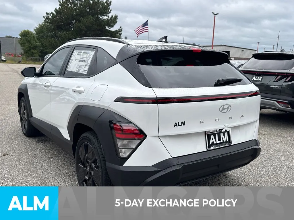 2026 Hyundai Kona SEL Sport - Photo 3