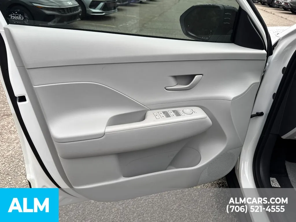 2026 Hyundai Kona SEL Sport - Photo 11
