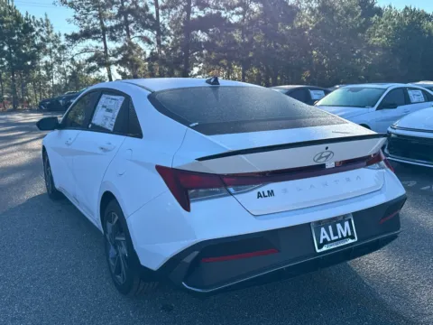 Another view of 2025 Hyundai Elantra SEL Sport for sale in Athens, GA at ALM Hyundai Athens