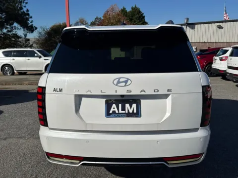 More photos of 2026 Hyundai Palisade Calligraphy at ALM Hyundai Athens, GA