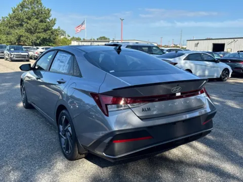 Another view of 2025 Hyundai Elantra SEL Sport for sale in Athens, GA at ALM Hyundai Athens