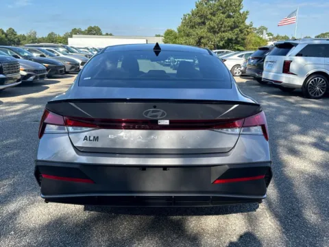 More photos of 2025 Hyundai Elantra SEL Sport at ALM Hyundai Athens, GA