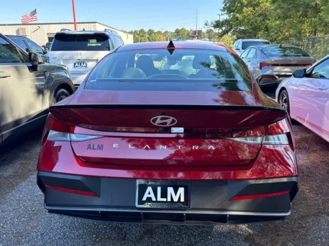 More photos of 2025 Hyundai Elantra SEL Sport at ALM Hyundai Athens, GA