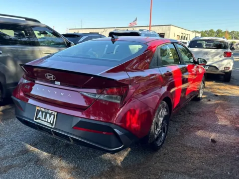 More photos of 2025 Hyundai Elantra SEL Sport at ALM Hyundai Athens, GA