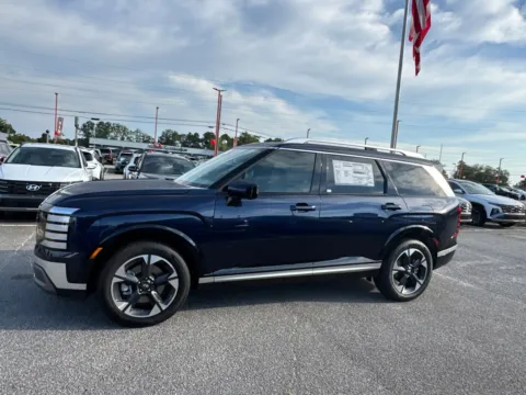 Photos of 2026 Hyundai Palisade Limited for sale in Athens, GA at ALM Hyundai Athens