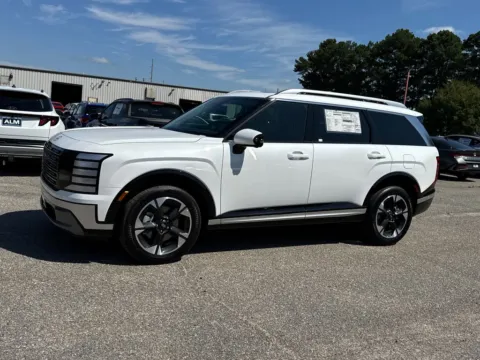 Photos of 2026 Hyundai Palisade Limited for sale in Athens, GA at ALM Hyundai Athens