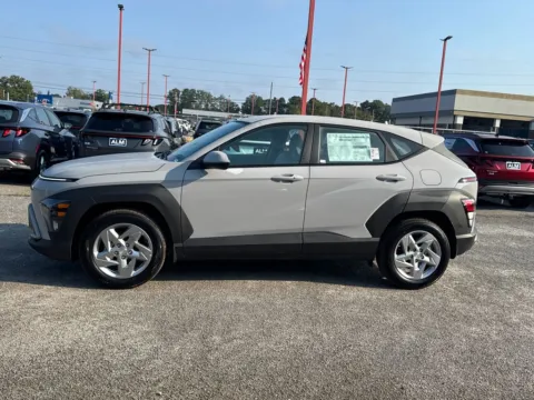 Photos of 2026 Hyundai Kona SE for sale in Athens, GA at ALM Hyundai Athens