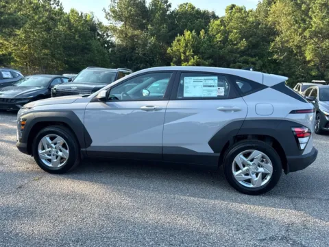 Photos of 2026 Hyundai Kona SE for sale in Athens, GA at ALM Hyundai Athens