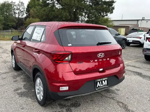 Another view of 2025 Hyundai Venue SE for sale in Athens, GA at ALM Hyundai Athens