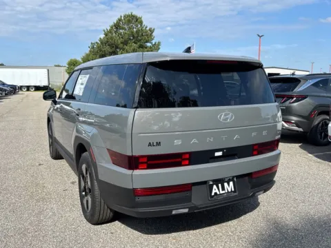 More photos of 2026 Hyundai Santa Fe Hybrid SE at ALM Hyundai Athens, GA