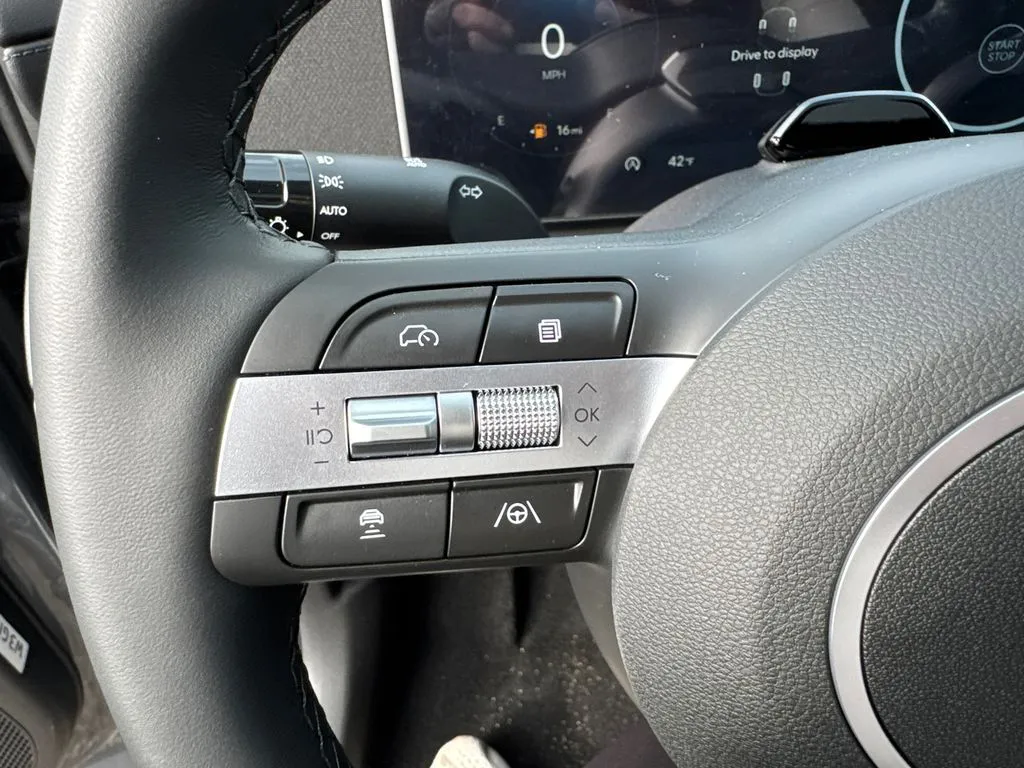 2026 Hyundai Tucson SEL Premium - Photo 18