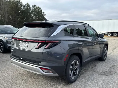 More photos of 2026 Hyundai Tucson SEL Premium at ALM Hyundai Athens, GA