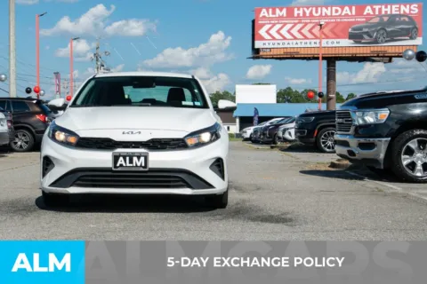 More photos of 2023 Kia Forte LXS at ALM Hyundai Athens, GA