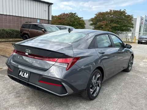 More photos of 2025 Hyundai Elantra SEL Sport at ALM Hyundai Athens, GA