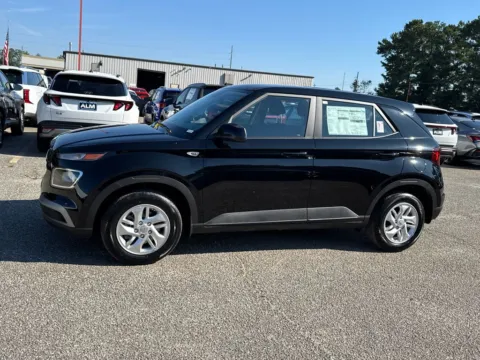Photos of 2025 Hyundai Venue SE for sale in Athens, GA at ALM Hyundai Athens