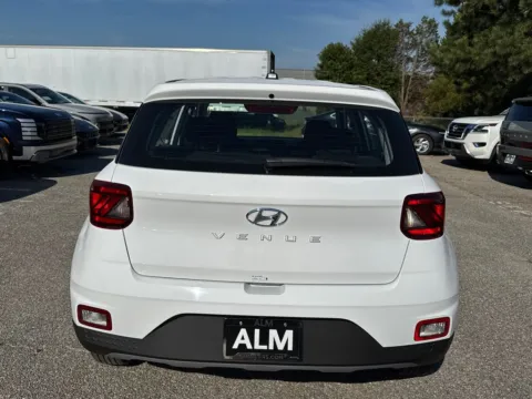 More photos of 2025 Hyundai Venue SE at ALM Hyundai Athens, GA