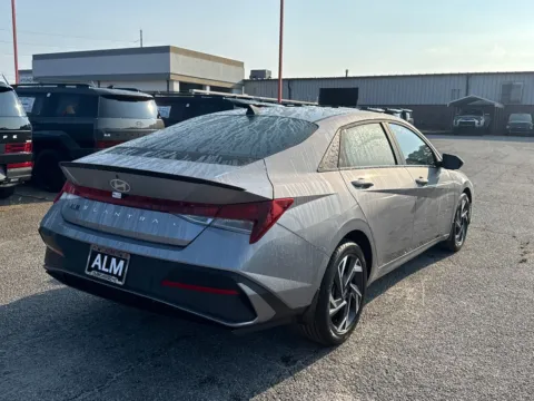 More photos of 2025 Hyundai Elantra SEL Sport at ALM Hyundai Athens, GA