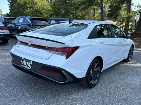 More photos of 2025 Hyundai Elantra SEL Sport at ALM Hyundai Athens, GA