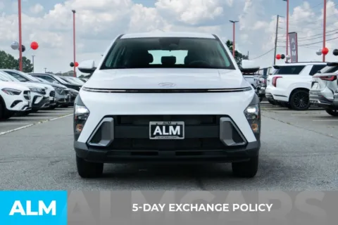 More photos of 2024 Hyundai Kona SE at ALM Hyundai Athens, GA