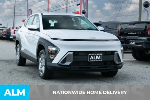 More photos of 2024 Hyundai Kona SE at ALM Hyundai Athens, GA