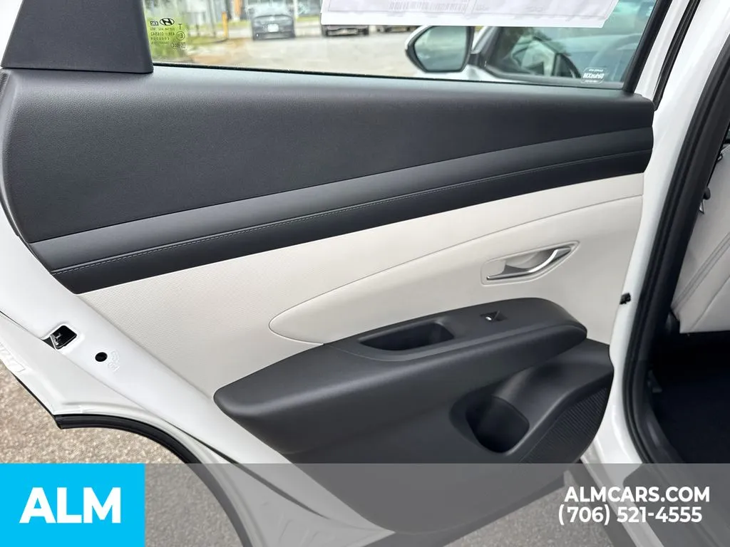 2026 Hyundai Tucson SE - Photo 14