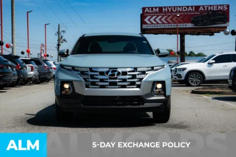 More photos of 2022 Hyundai Santa Cruz SEL at ALM Hyundai Athens, GA