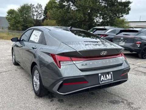 Another view of 2025 Hyundai Elantra SE for sale in Athens, GA at ALM Hyundai Athens