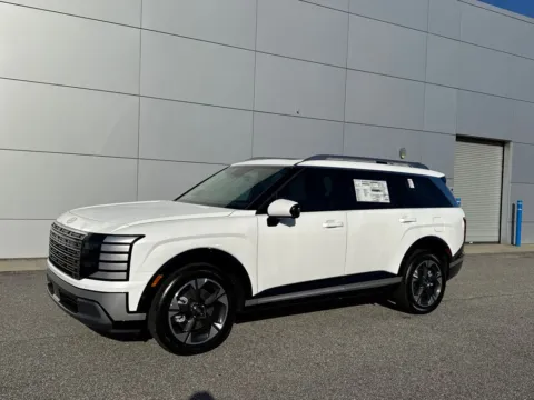 Photos of 2026 Hyundai Palisade Limited for sale in Athens, GA at ALM Hyundai Athens