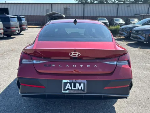 More photos of 2025 Hyundai Elantra SE at ALM Hyundai Athens, GA