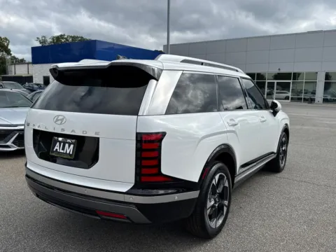 More photos of 2026 Hyundai Palisade Limited at ALM Hyundai Athens, GA
