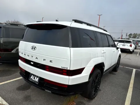 More photos of 2026 Hyundai Santa Fe Hybrid Calligraphy at ALM Hyundai Athens, GA