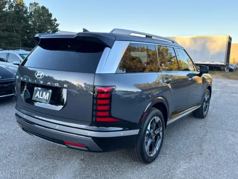 More photos of 2026 Hyundai Palisade Limited at ALM Hyundai Athens, GA
