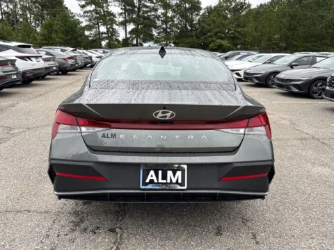 More photos of 2025 Hyundai Elantra SE at ALM Hyundai Athens, GA