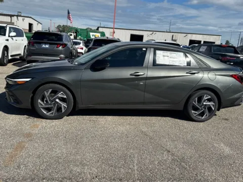 Photos of 2025 Hyundai Elantra SEL Sport for sale in Athens, GA at ALM Hyundai Athens
