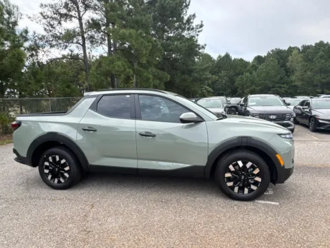 More photos of 2026 Hyundai Santa Cruz SEL at ALM Hyundai Athens, GA