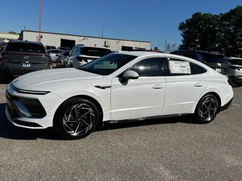 Photos of 2026 Hyundai Sonata SEL for sale in Athens, GA at ALM Hyundai Athens