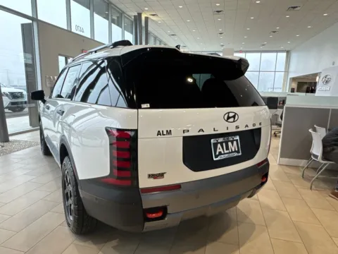 Another view of 2026 Hyundai Palisade XRT Pro for sale in Athens, GA at ALM Hyundai Athens