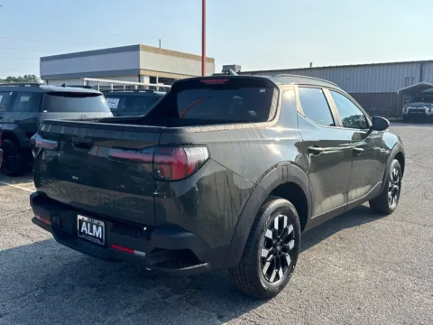 More photos of 2026 Hyundai Santa Cruz SEL at ALM Hyundai Athens, GA