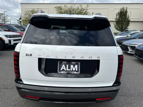 More photos of 2026 Hyundai Palisade Limited at ALM Hyundai Athens, GA