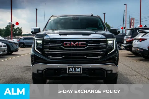 More photos of 2024 GMC Sierra 1500 SLT at ALM Hyundai Athens, GA