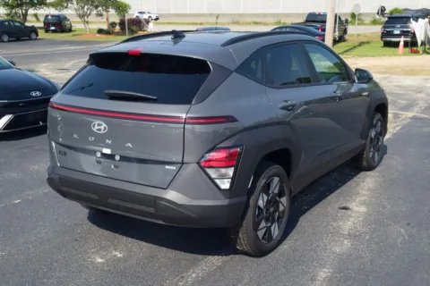 More photos of 2025 Hyundai Kona SEL Convenience at ALM Hyundai Athens, GA